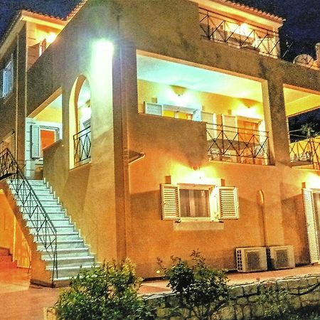 Gythio Seaside Villa Dimitrios - Panoramic View מראה חיצוני תמונה