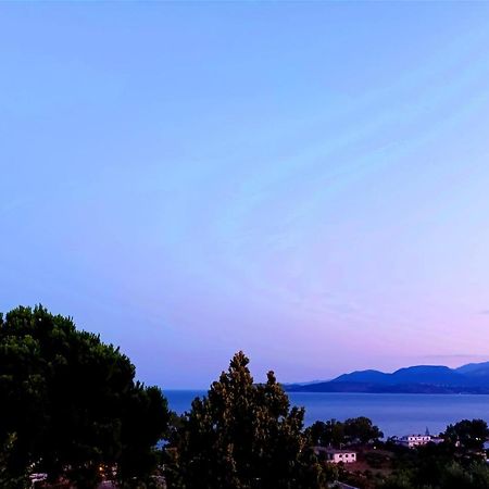 Gythio Seaside Villa Dimitrios - Panoramic View מראה חיצוני תמונה