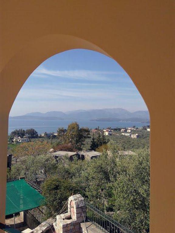 Gythio Seaside Villa Dimitrios - Panoramic View מראה חיצוני תמונה